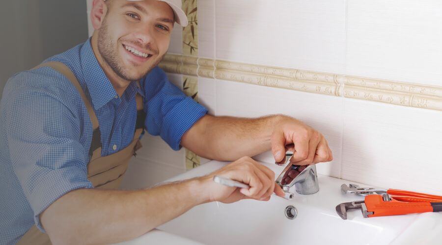 Local water heater installation in Los Fresnos, TX